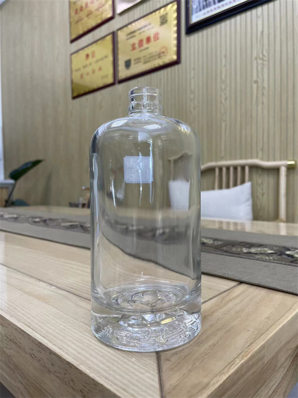 高品質晶白料玻璃酒瓶